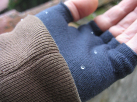 080326_glove2